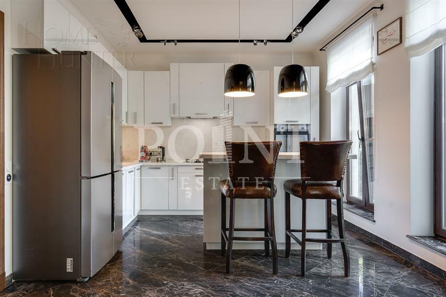 2-этажный коттедж 450 м² с отделкой