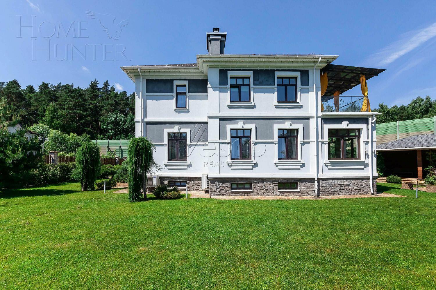 2-этажный коттедж 680 м² с отделкой