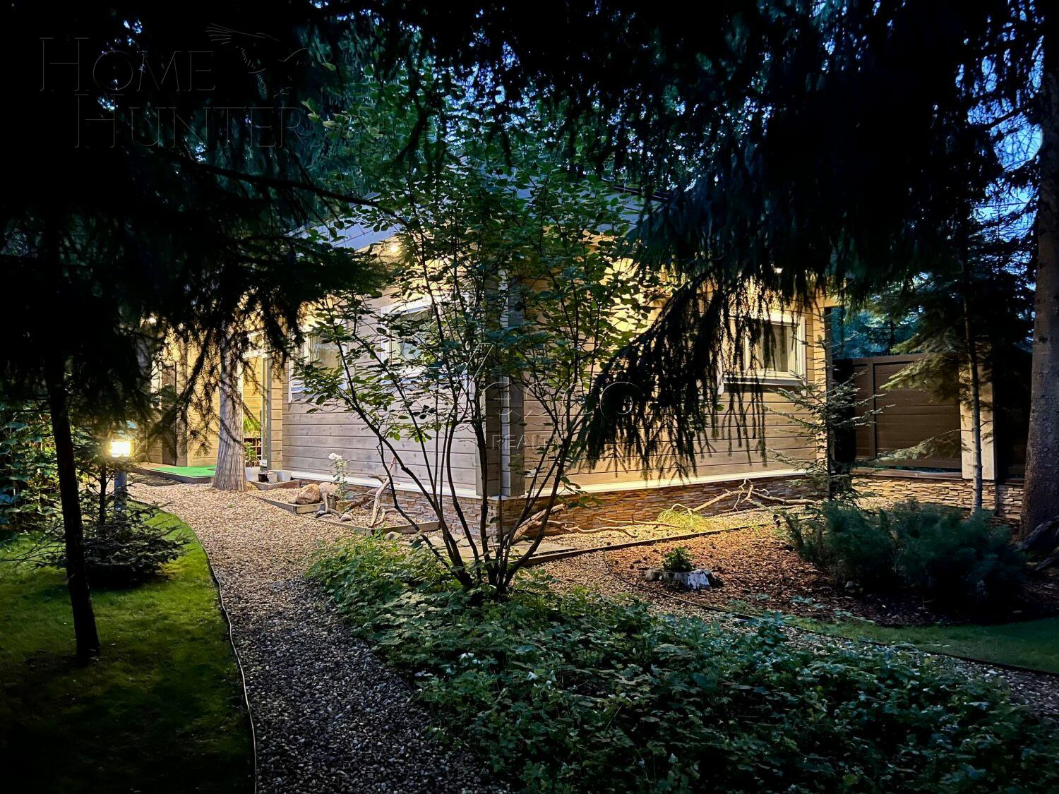 2-этажный коттедж 400 м² с отделкой