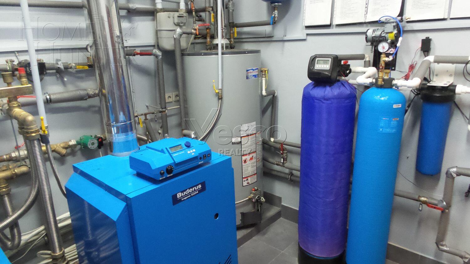 2-этажный коттедж 1 400 м² с отделкой