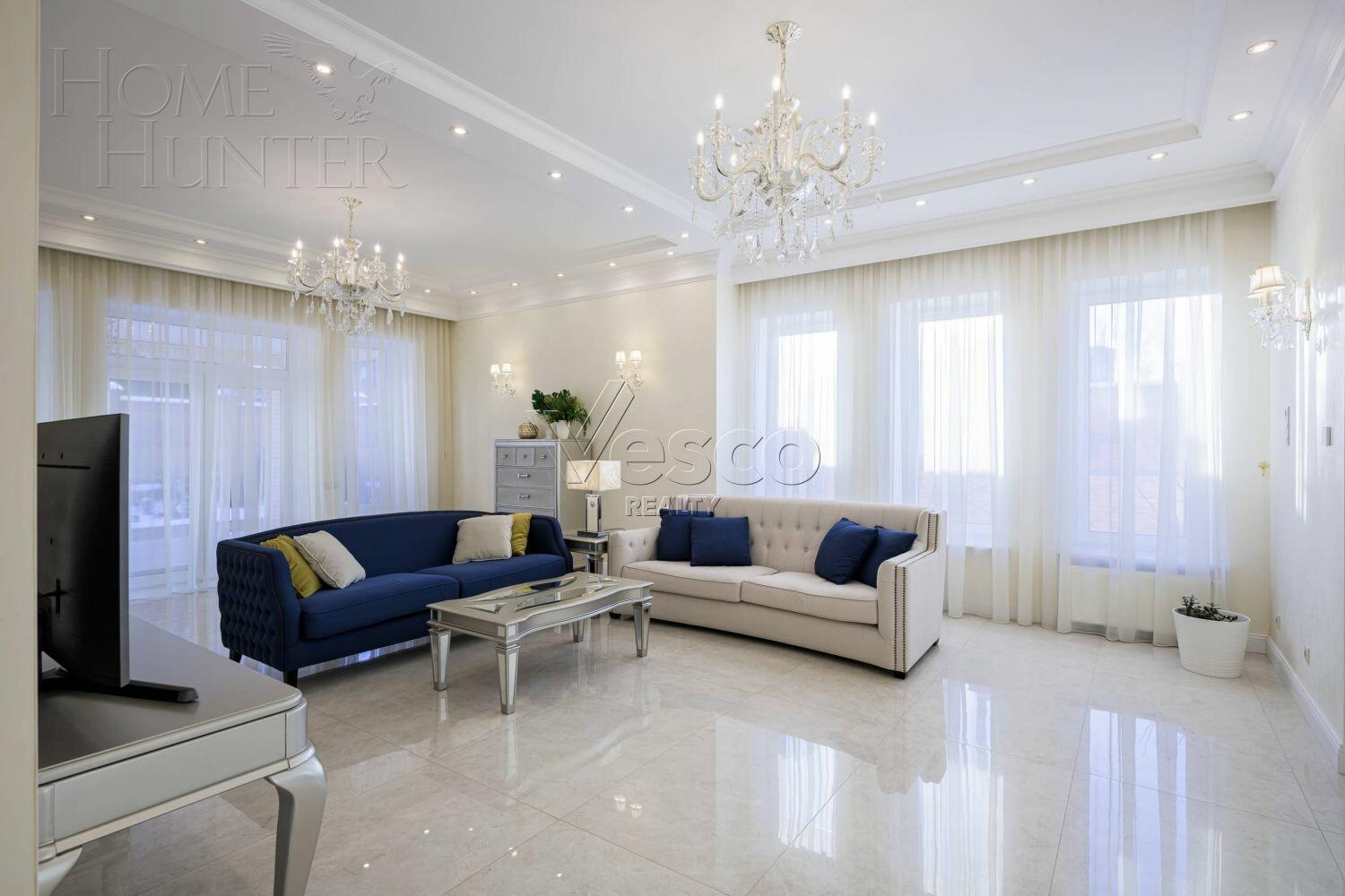 2-этажный коттедж 740 м² с отделкой