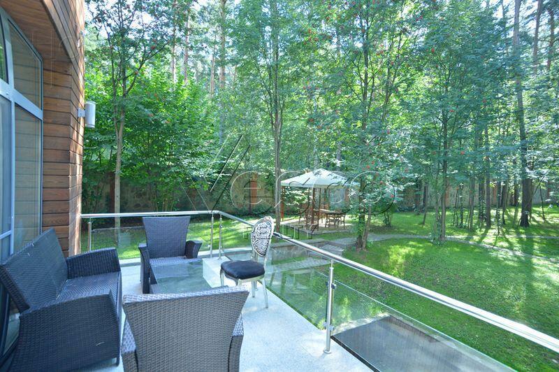 2-этажный коттедж 640 м² с отделкой