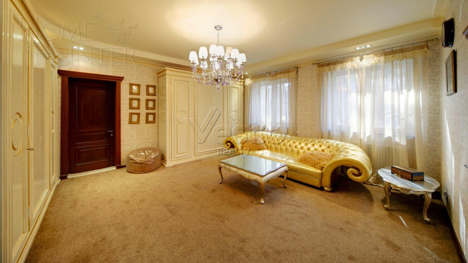 2-этажный коттедж 1 400 м² с отделкой