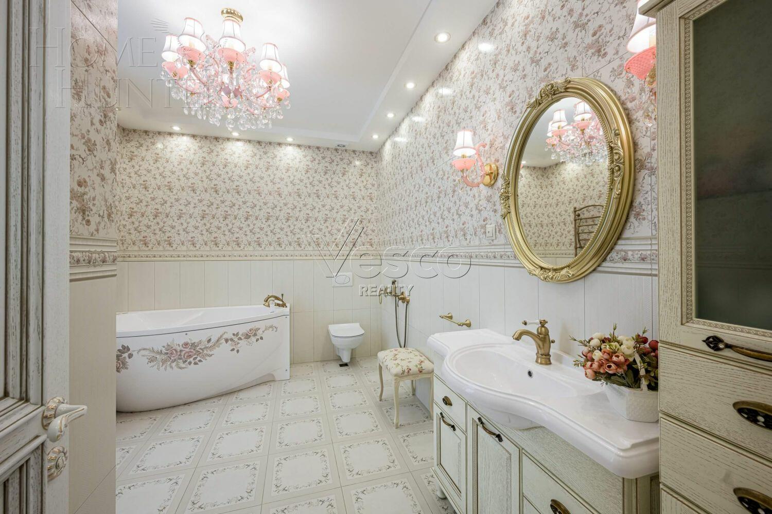 2-этажный коттедж 740 м² с отделкой