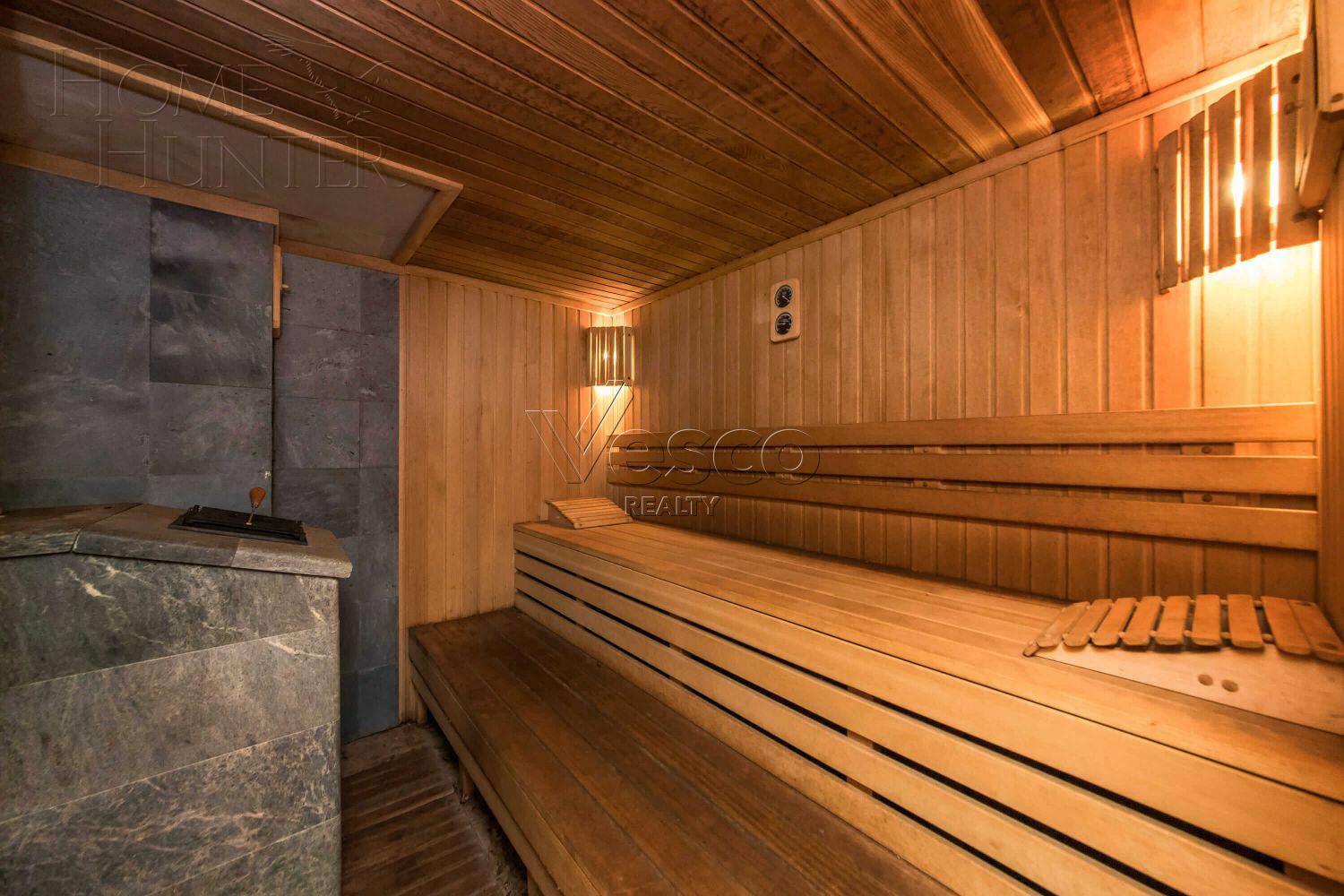 2-этажный коттедж 400 м² с отделкой