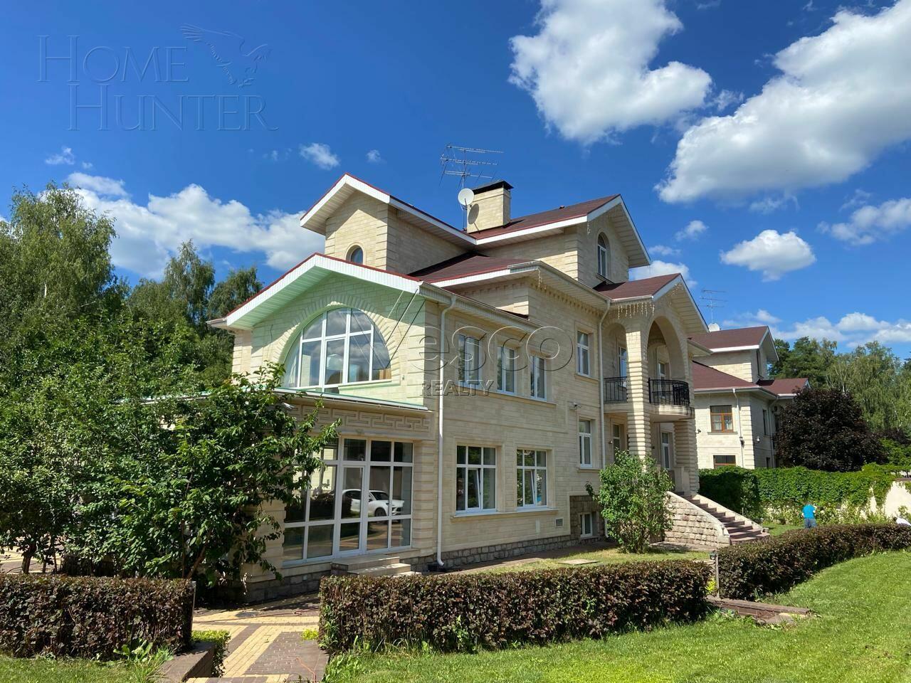 2-этажный коттедж 1 087 м² с отделкой