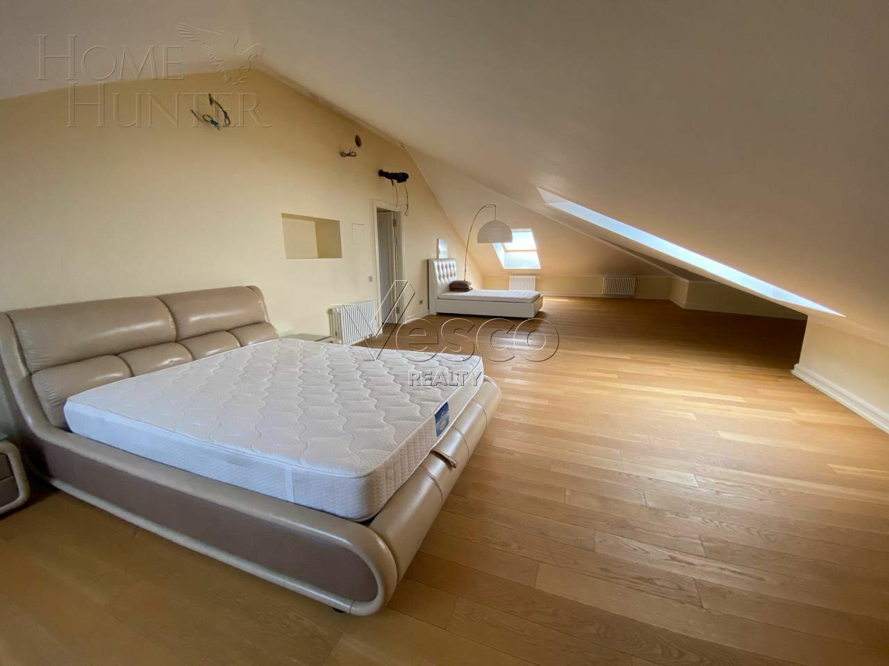 2-этажный коттедж 1 087 м² с отделкой