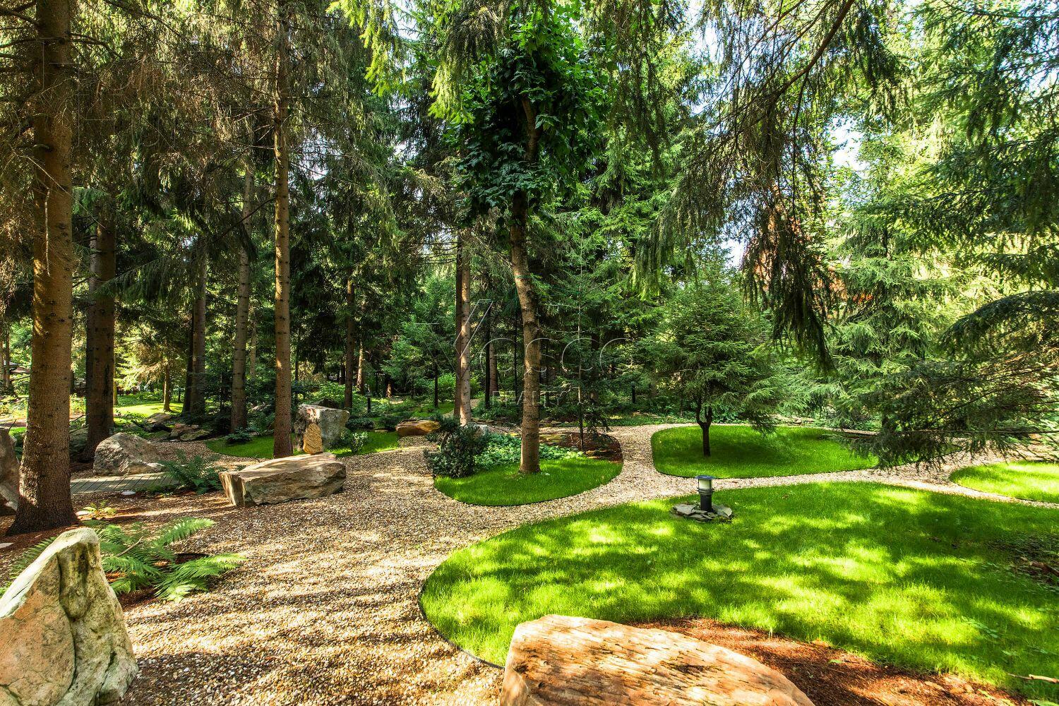 2-этажный коттедж 400 м² с отделкой