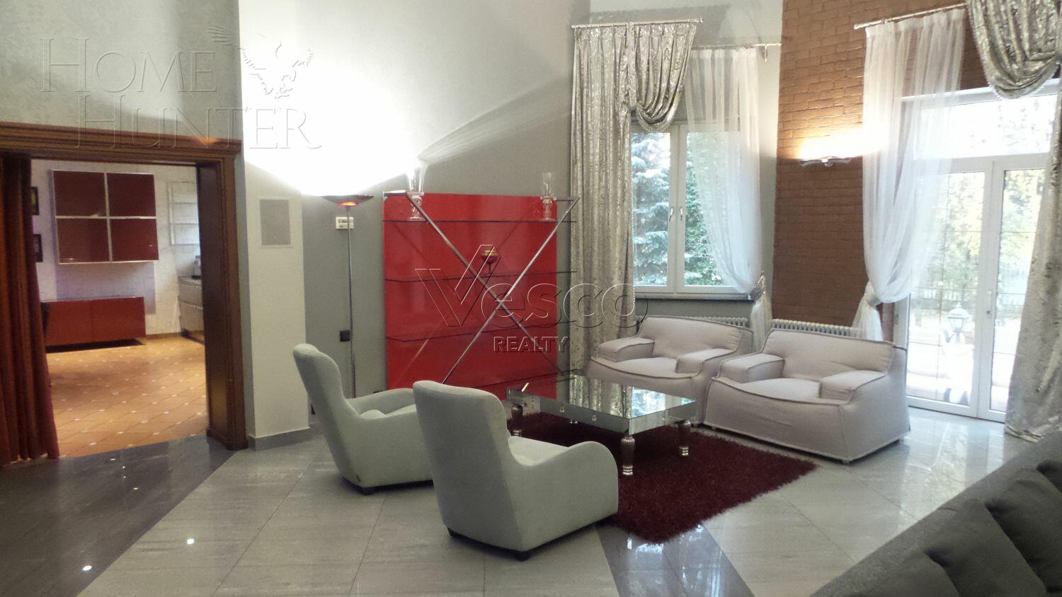 2-этажный коттедж 1 400 м² с отделкой