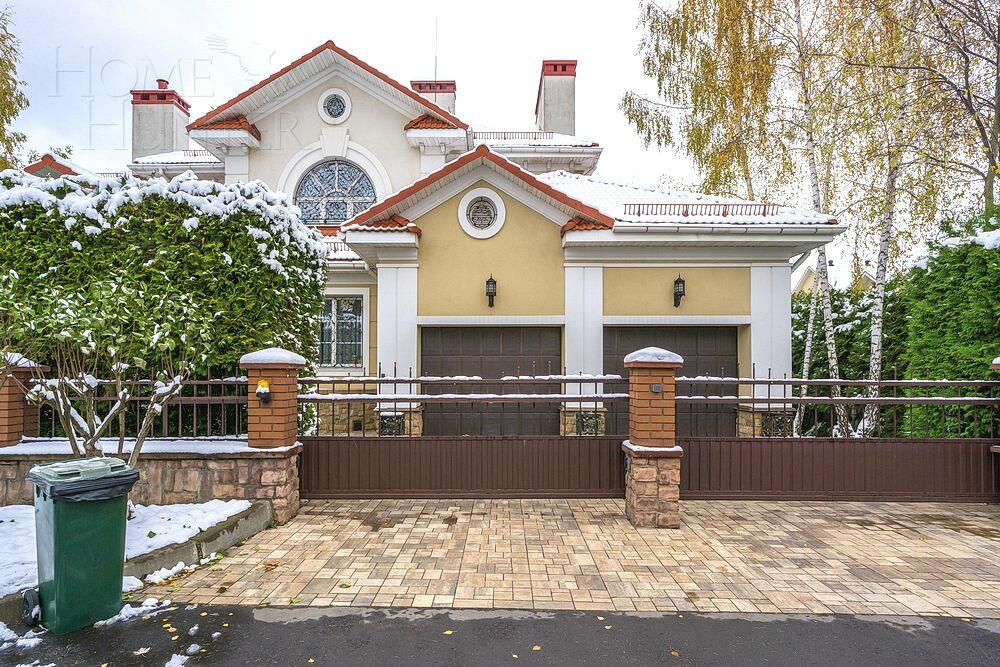 2-этажный коттедж 510.2 м² с отделкой