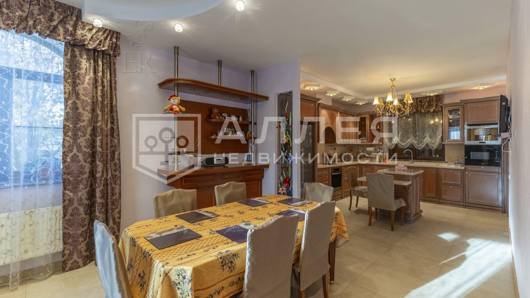 2-этажный коттедж 470 м² с отделкой