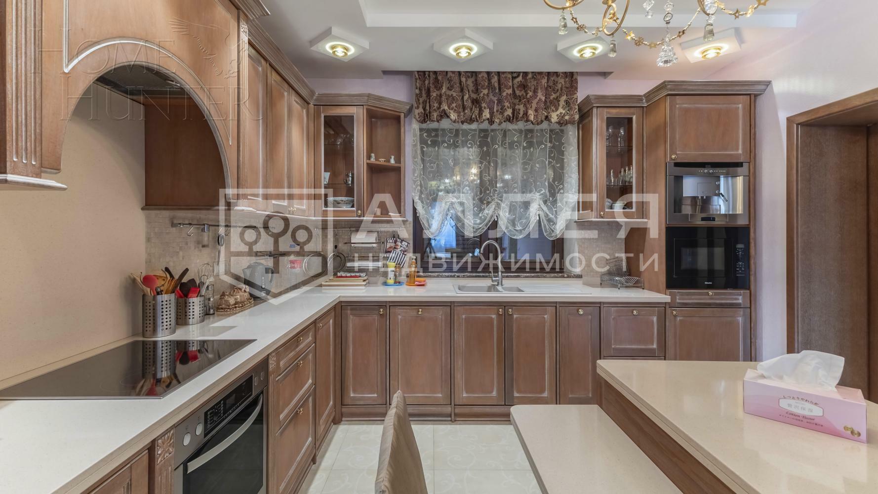 2-этажный коттедж 470 м² с отделкой