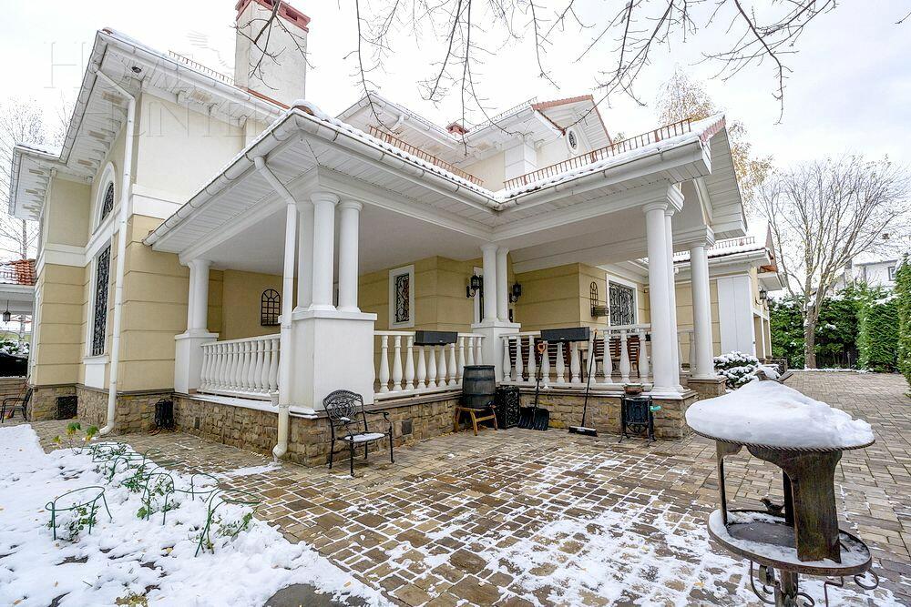 2-этажный коттедж 510.2 м² с отделкой