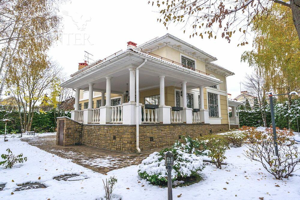 2-этажный коттедж 510.2 м² с отделкой