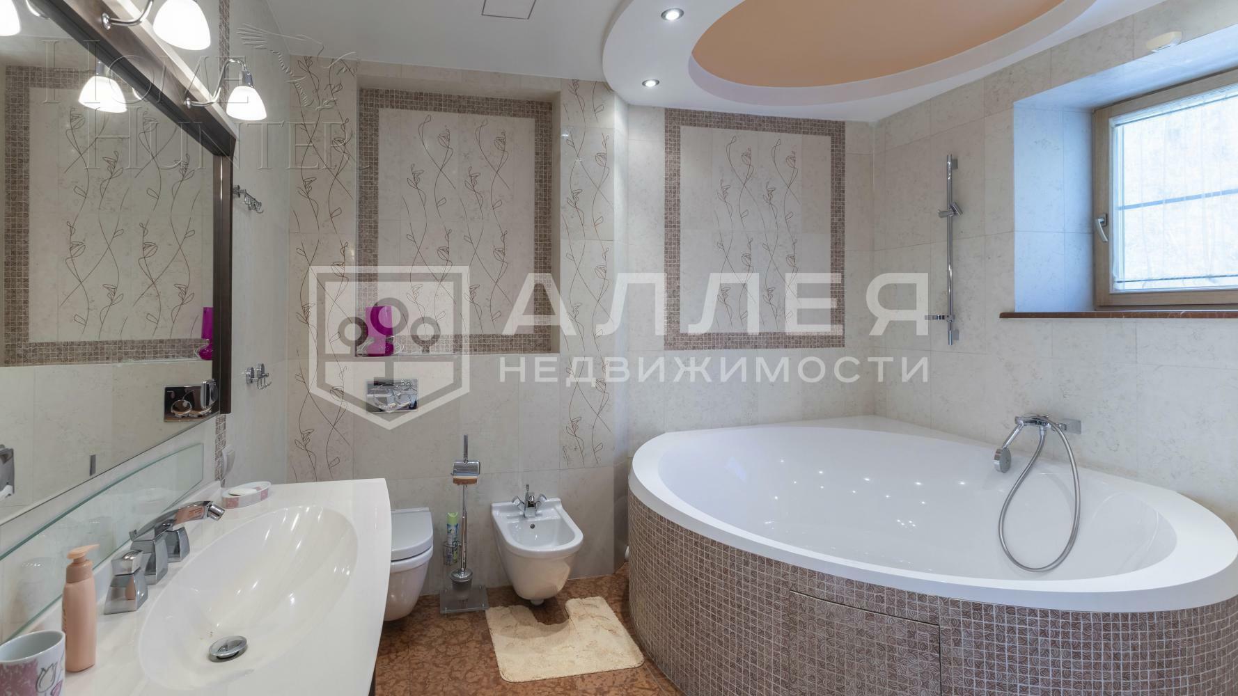 2-этажный коттедж 470 м² с отделкой