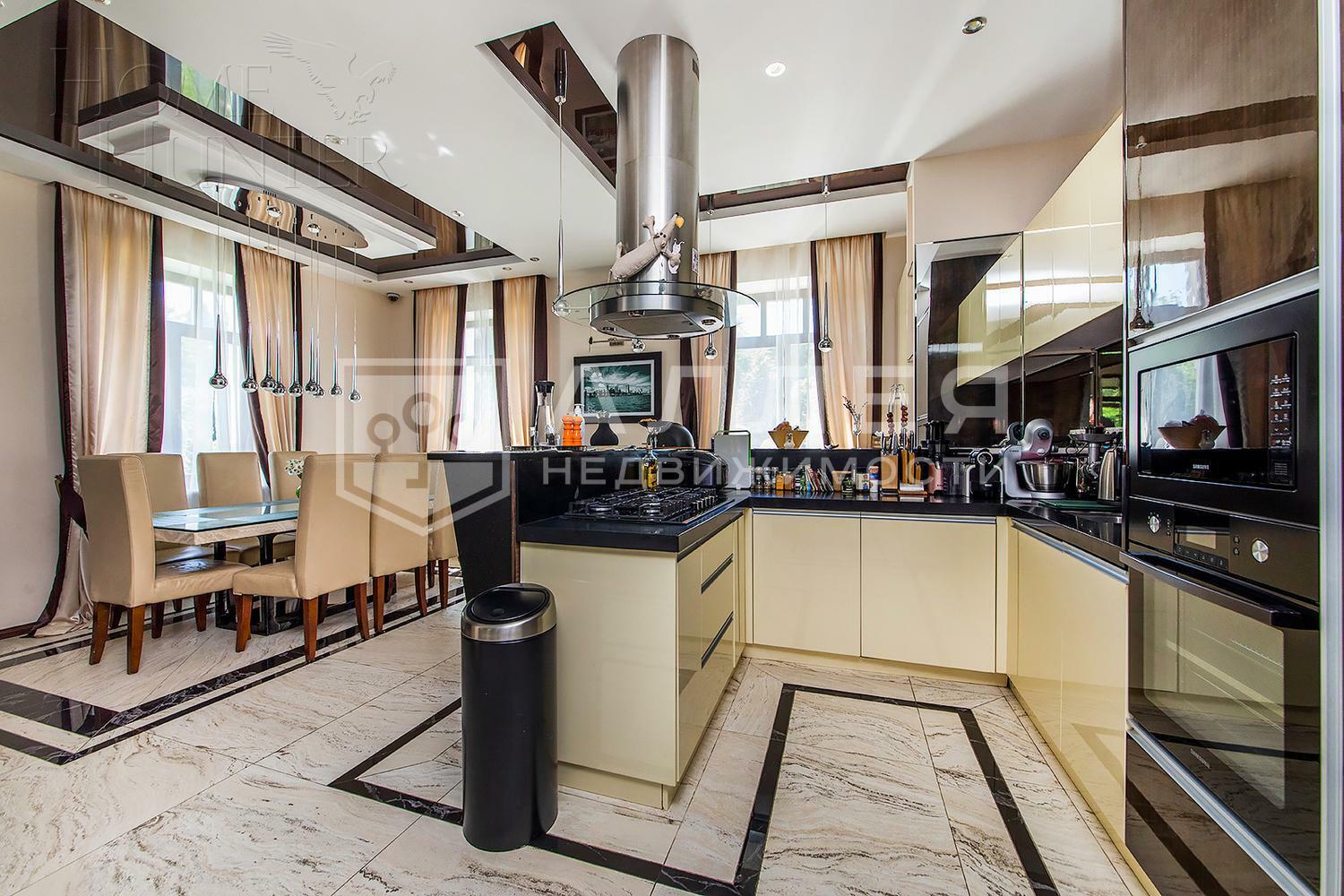 2-этажный коттедж 680 м² с отделкой