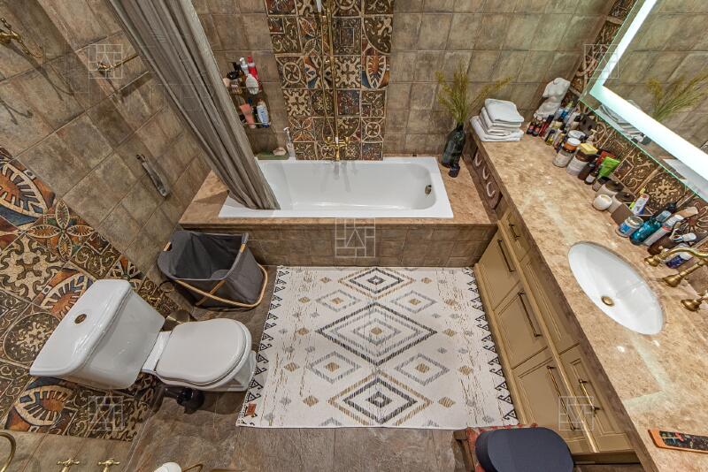 4-КОМН. КВАРТИРА С ОТДЕЛКОЙ 137 М² НА 4 ЭТАЖЕ