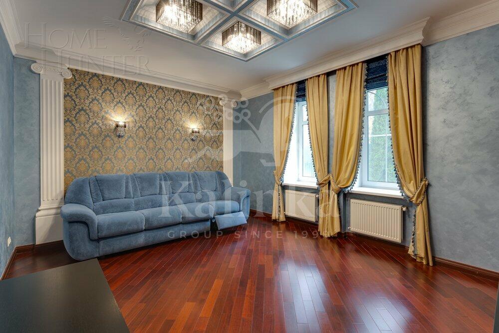 3-этажный коттедж 700 м² с отделкой