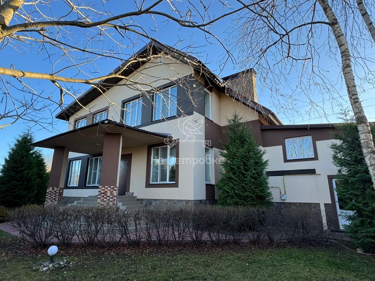 2-этажный коттедж 700 м² с отделкой