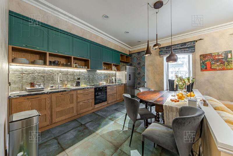 4-КОМН. КВАРТИРА С ОТДЕЛКОЙ 137 М² НА 4 ЭТАЖЕ