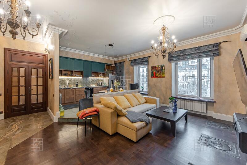 4-КОМН. КВАРТИРА С ОТДЕЛКОЙ 137 М² НА 4 ЭТАЖЕ