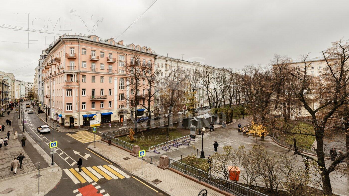 30-КОМН. КВАРТИРА С ОТДЕЛКОЙ 100.8 М² НА 3 ЭТАЖЕ