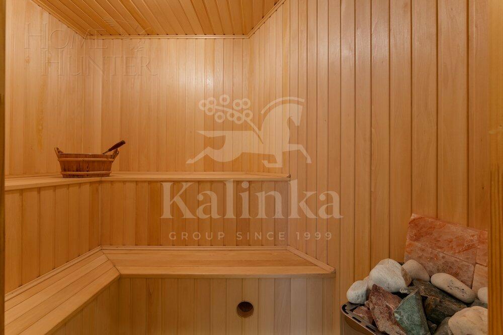 3-этажный коттедж 700 м² с отделкой