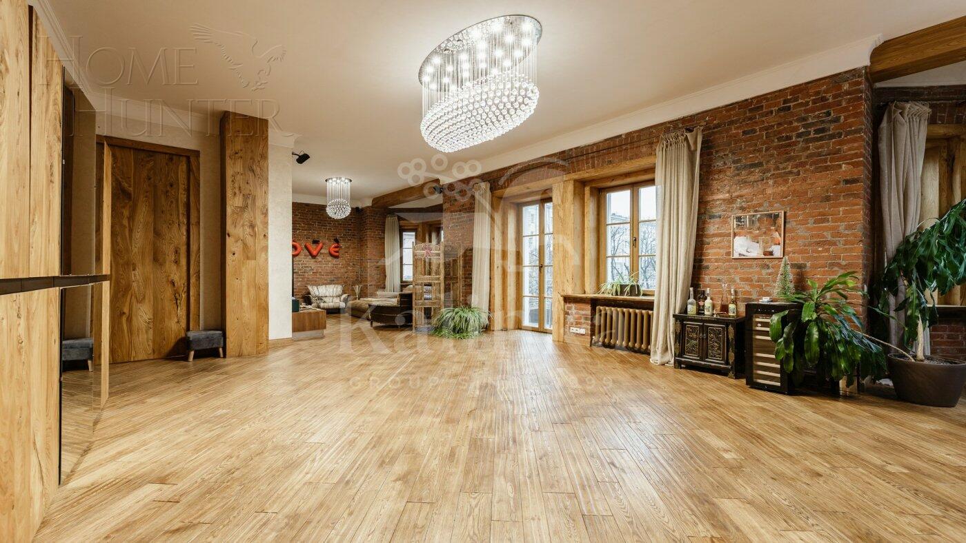 30-КОМН. КВАРТИРА С ОТДЕЛКОЙ 100.8 М² НА 3 ЭТАЖЕ