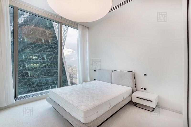 4-КОМН. АПАРТАМЕНТЫ С ОТДЕЛКОЙ 175.2 М² НА 40 ЭТАЖЕ