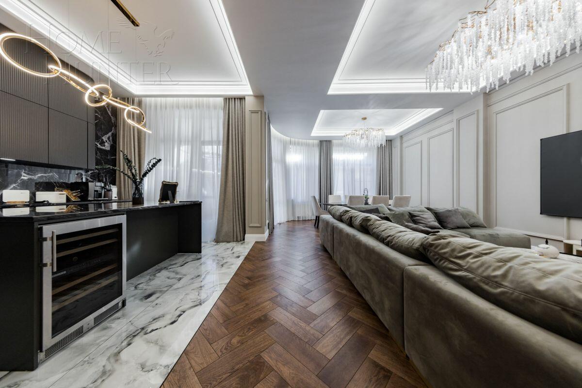 2-этажный таунхаус 271 м² с отделкой