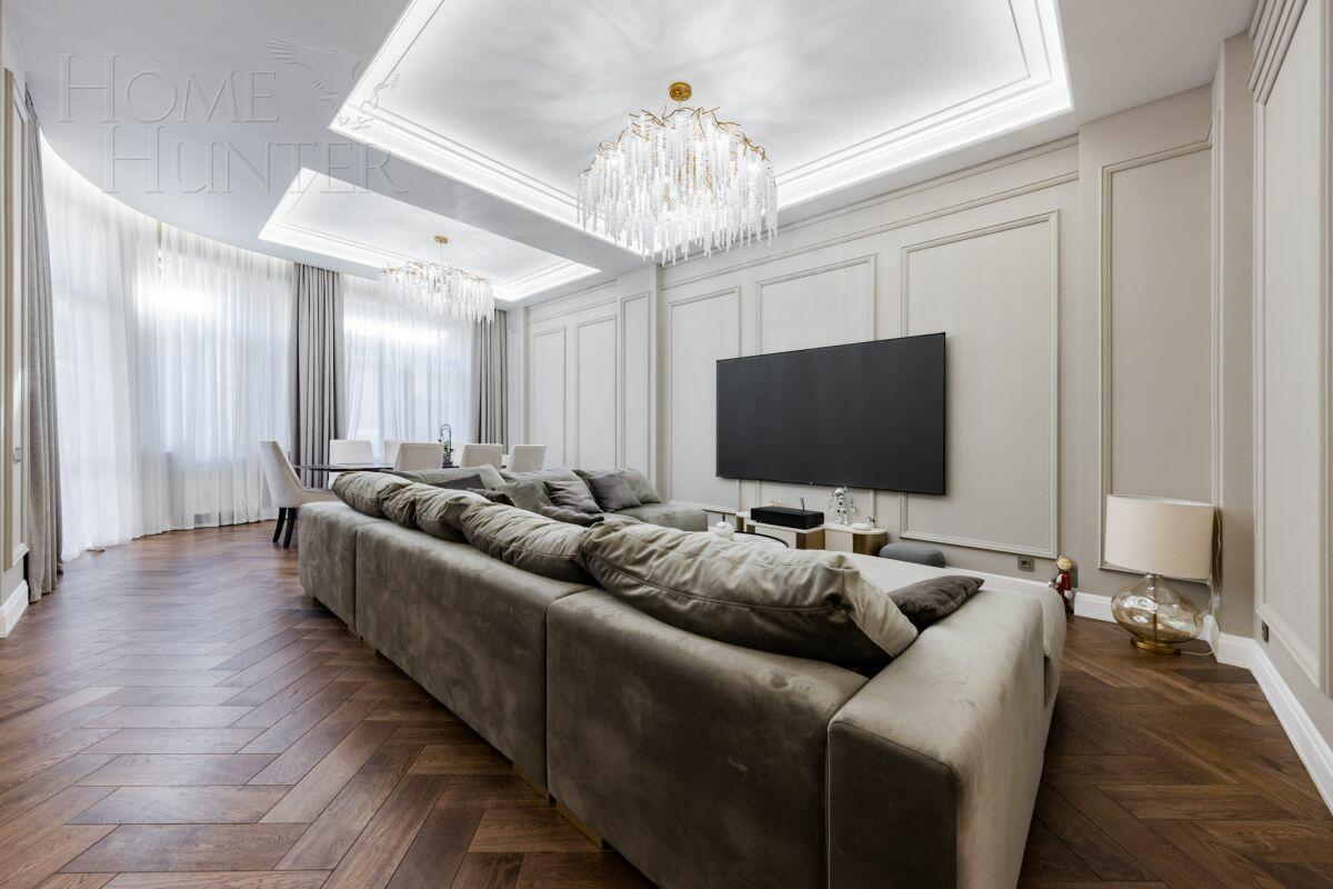 2-этажный таунхаус 271 м² с отделкой