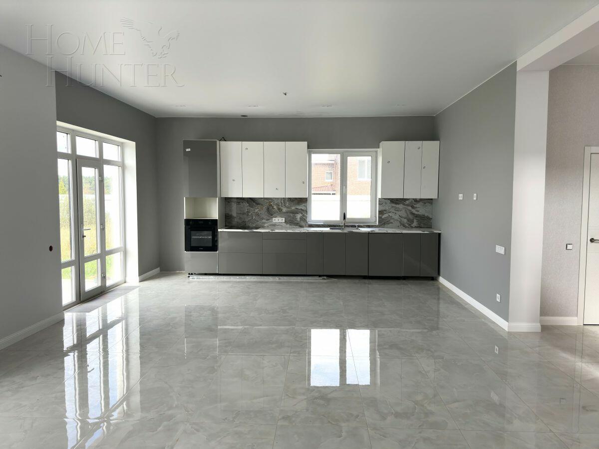 2-этажный коттедж 203 м² с отделкой