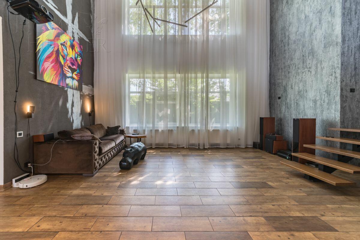 2-этажный коттедж 280 м² с отделкой