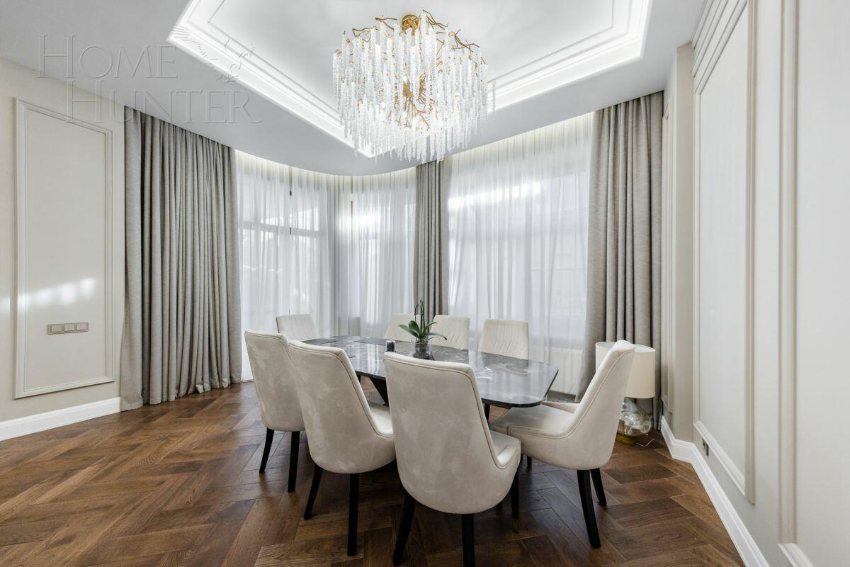 2-этажный таунхаус 271 м² с отделкой