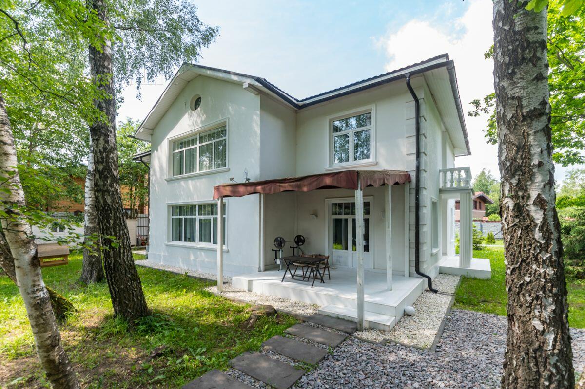 2-этажный коттедж 280 м² с отделкой