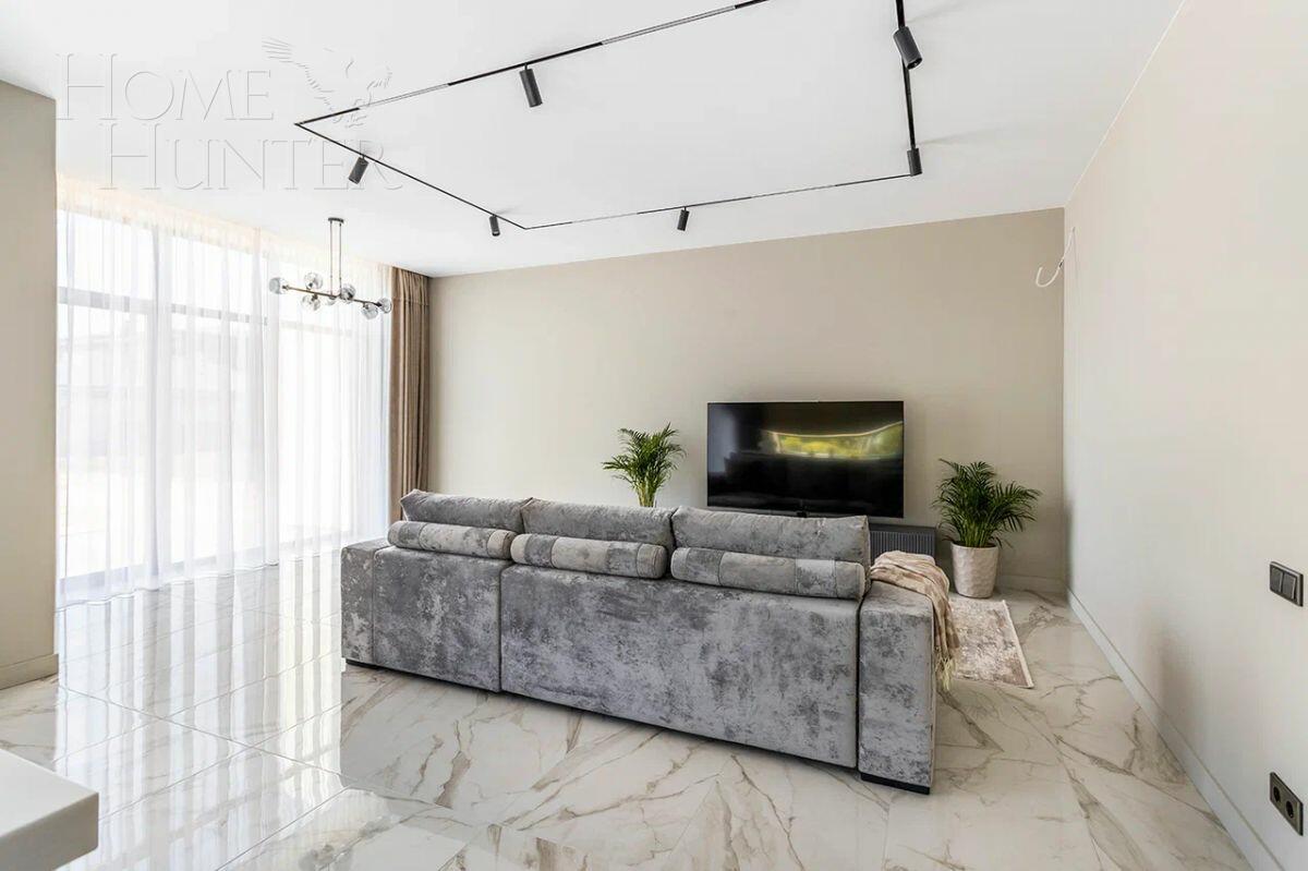 2-этажный коттедж 297 м² с отделкой