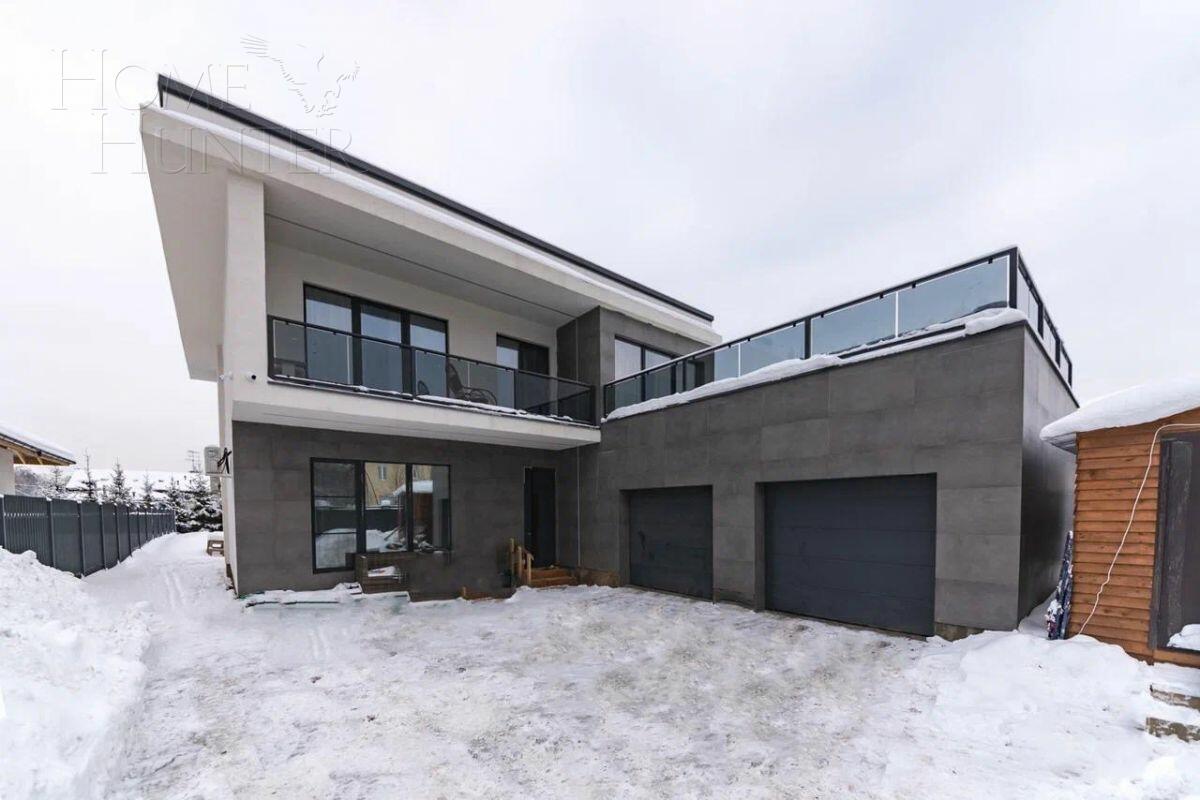 2-этажный коттедж 350 м² с отделкой