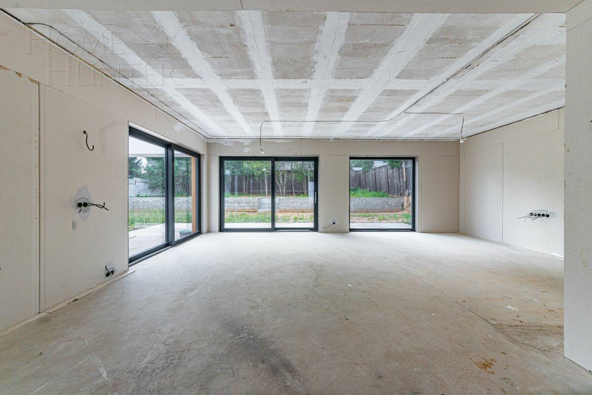 2-этажный коттедж 350 м² без отделки