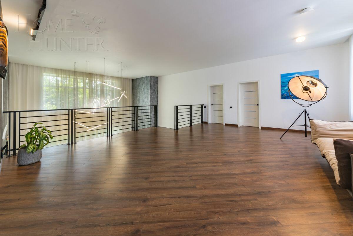 2-этажный коттедж 280 м² с отделкой