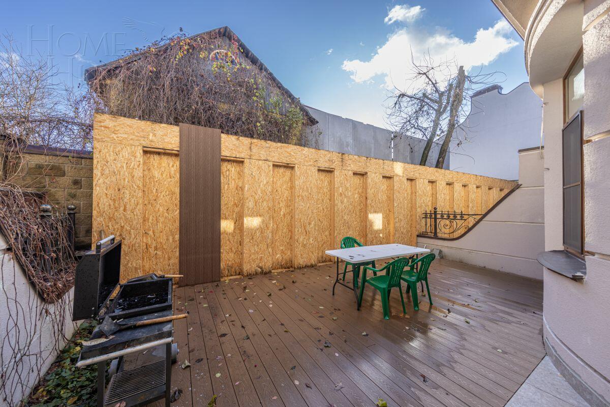 2-этажный таунхаус 271 м² с отделкой