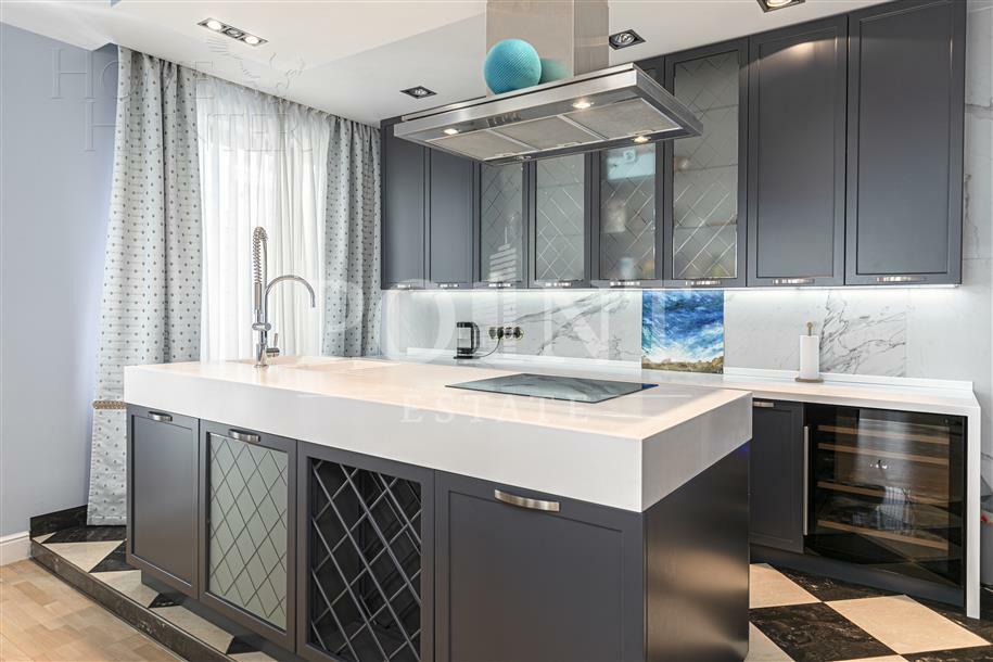 3-КОМН. КВАРТИРА С ОТДЕЛКОЙ 135 М² НА 3 ЭТАЖЕ