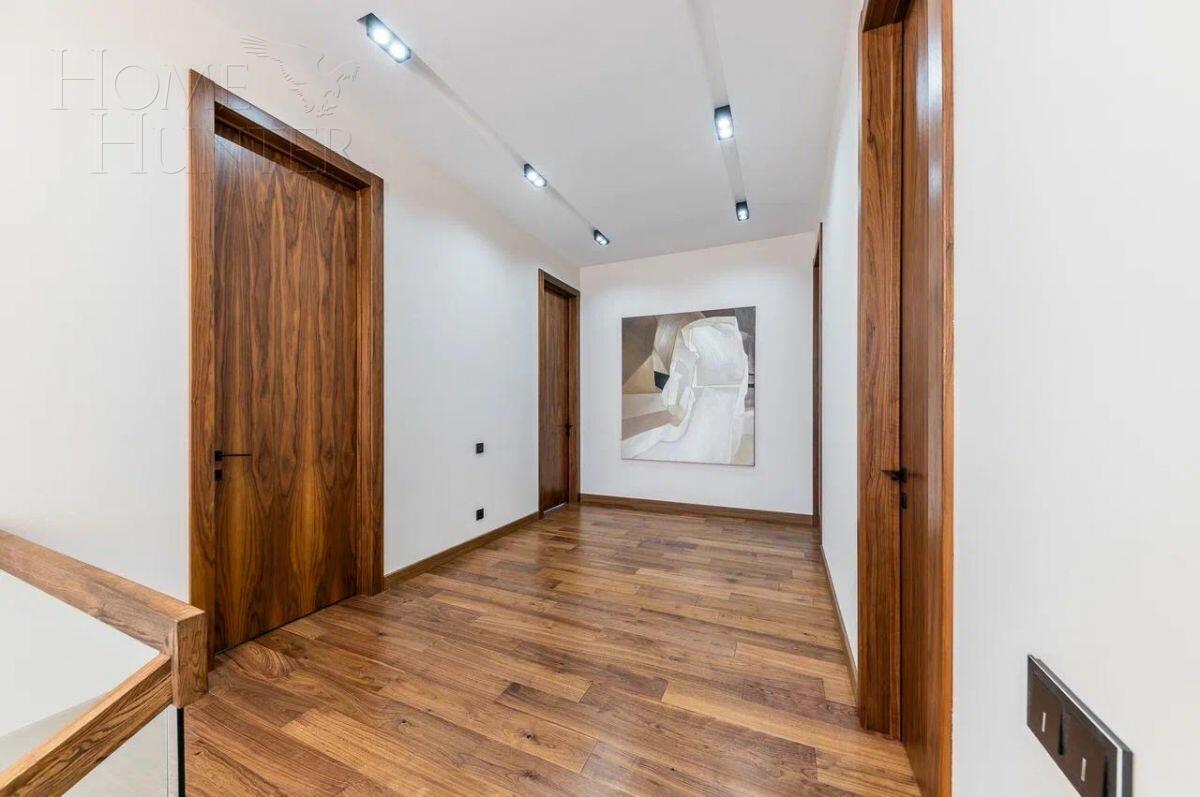 2-этажный коттедж 480 м² с отделкой