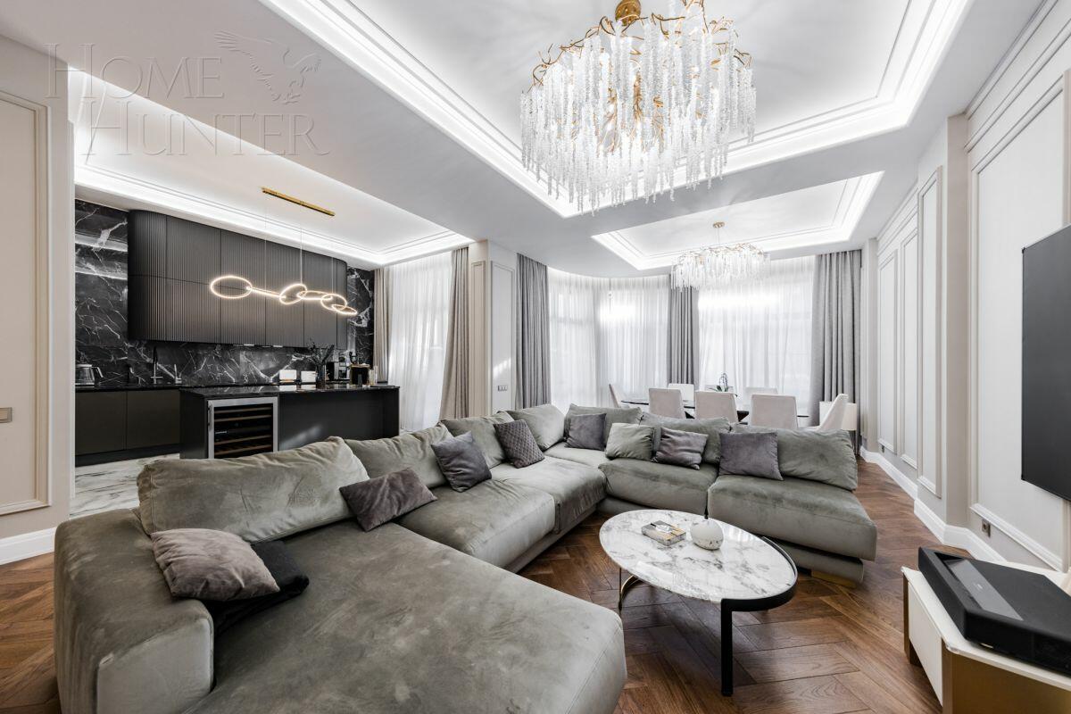 2-этажный таунхаус 271 м² с отделкой