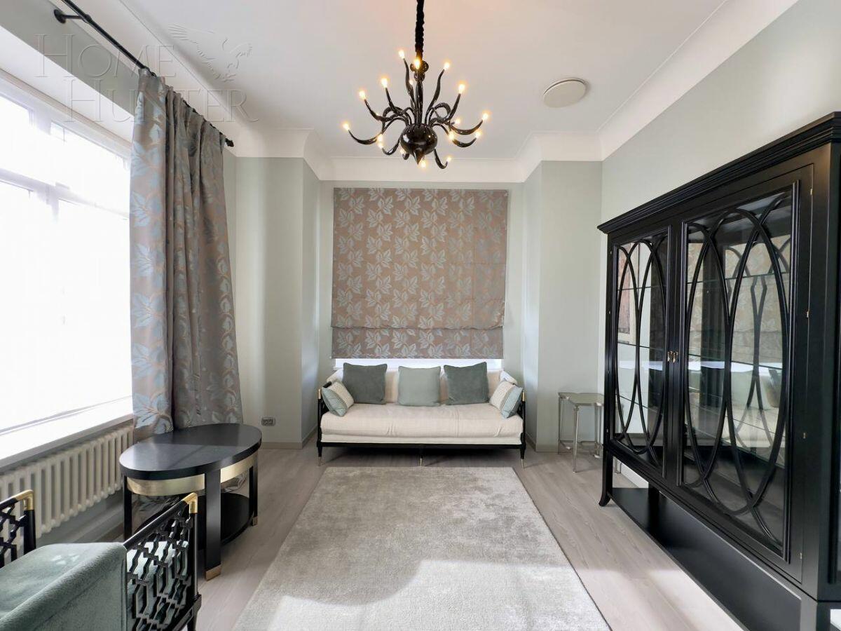 2-этажный коттедж 270 м² с отделкой