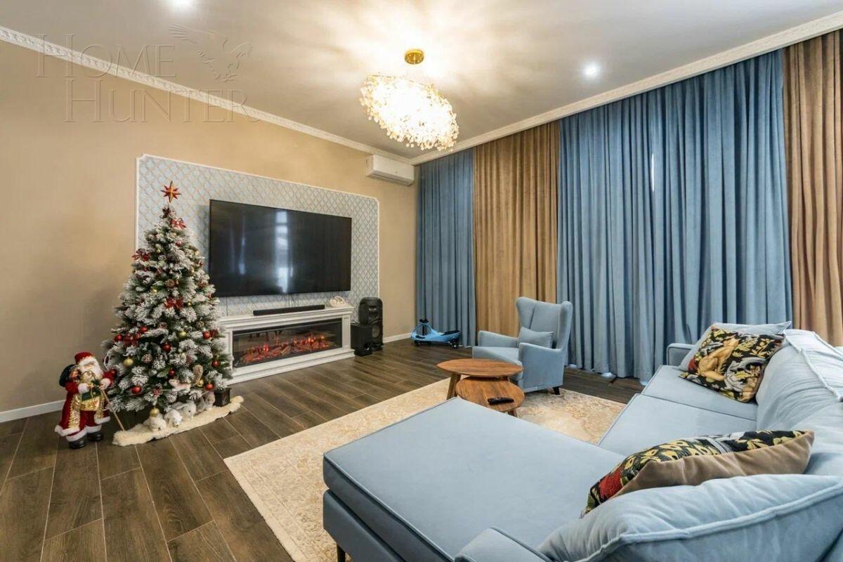 2-этажный коттедж 350 м² с отделкой