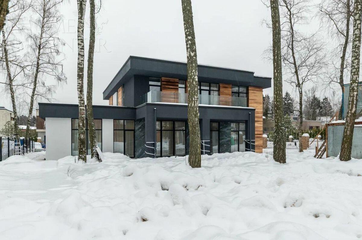 2-этажный коттедж 480 м² с отделкой