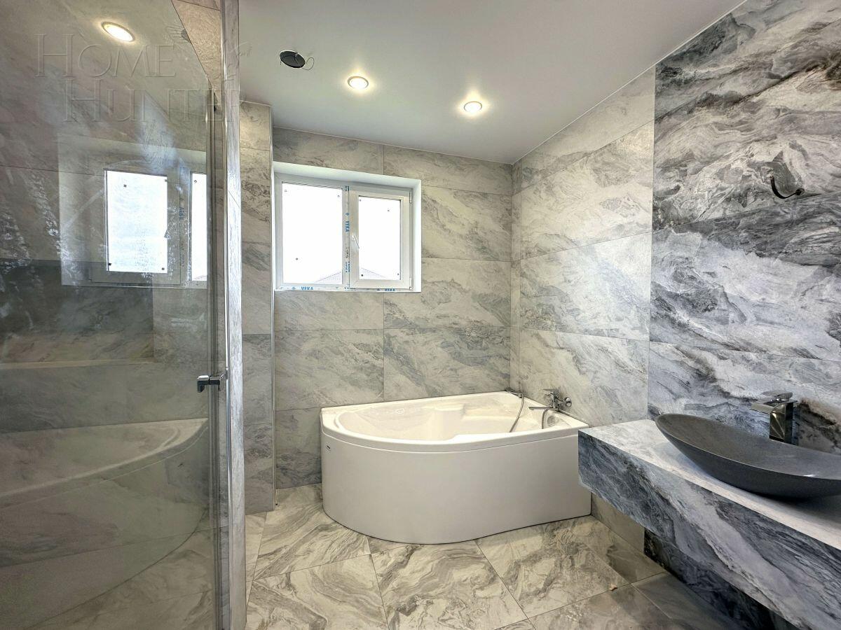 2-этажный коттедж 203 м² с отделкой