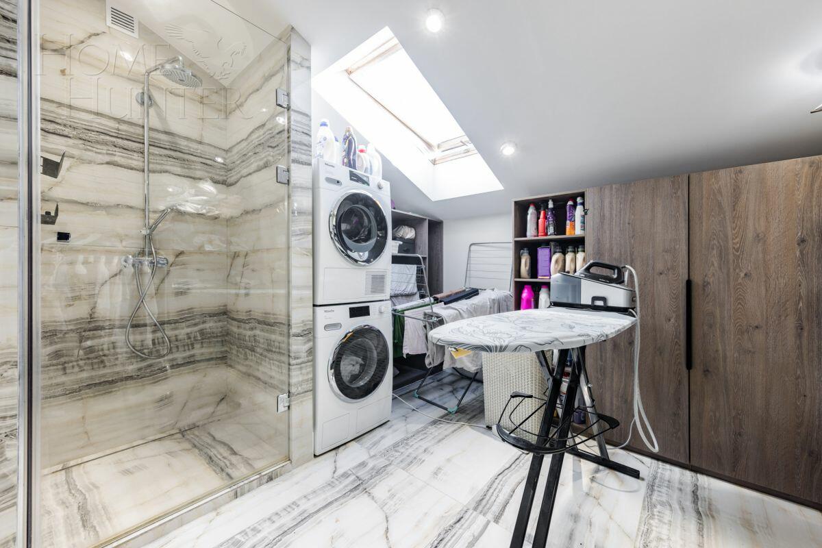 2-этажный таунхаус 271 м² с отделкой