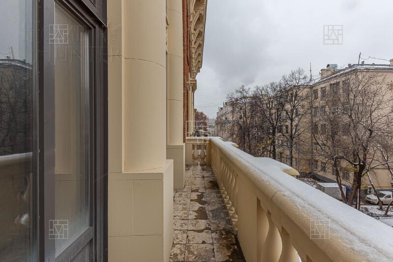 5-КОМН. КВАРТИРА БЕЗ ОТДЕЛКИ 250 М² НА 3 ЭТАЖЕ