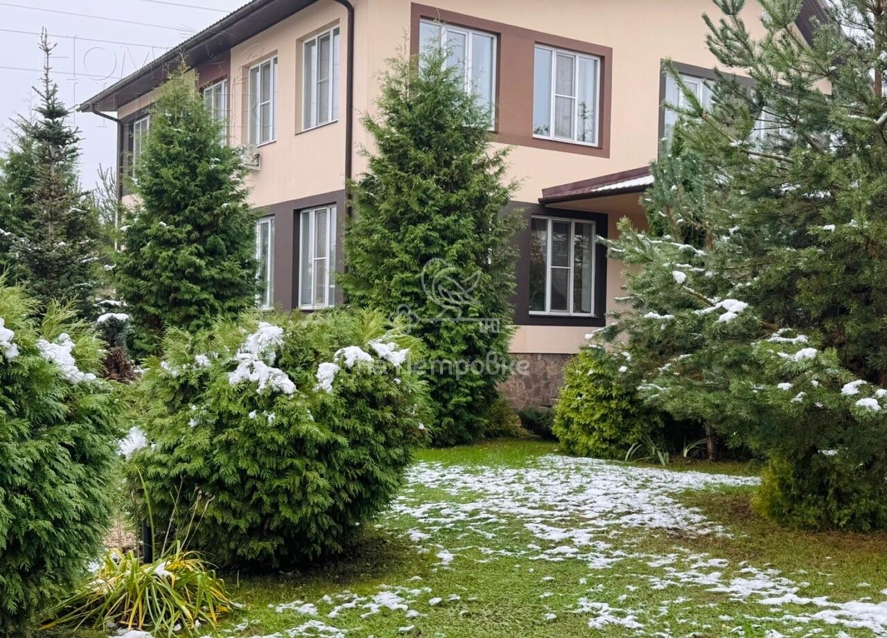 2-этажный коттедж 700 м² с отделкой